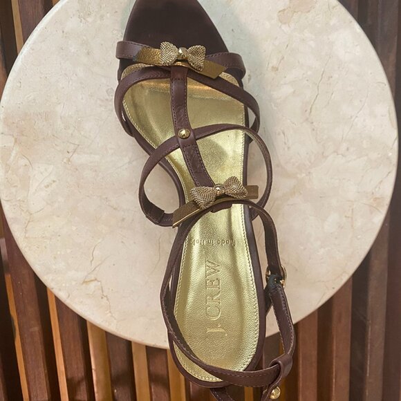 J. Crew T strap leather wooden stacked heel dress shoes with gold bows size 8 - Picture 3 of 6